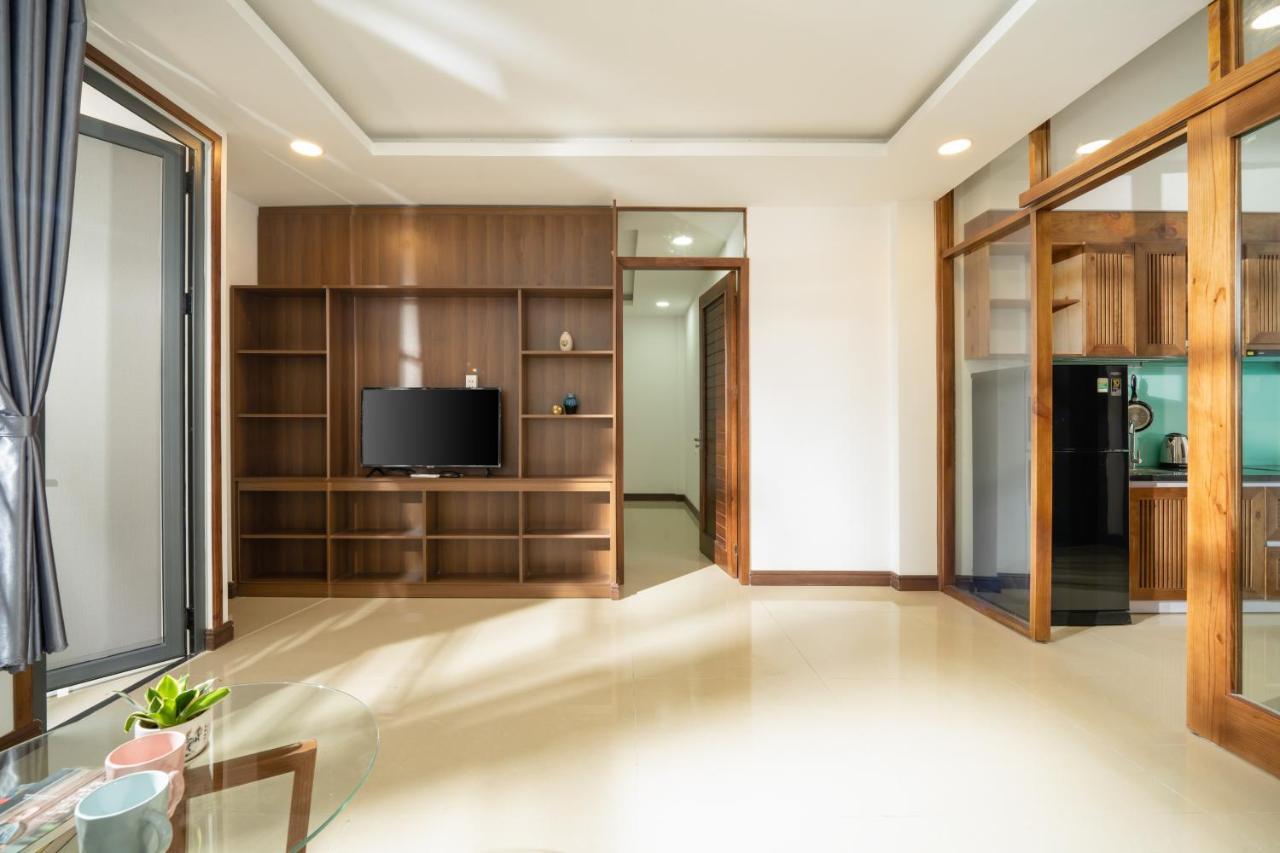 Carol & 4 Aparthotel *